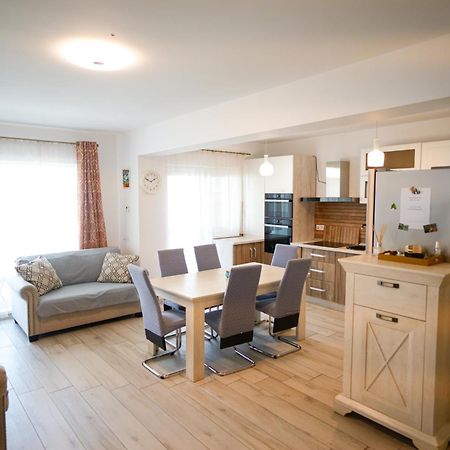 Hunyadi Luxury Dna Stanca 1 Apartment Sibiu Exterior photo