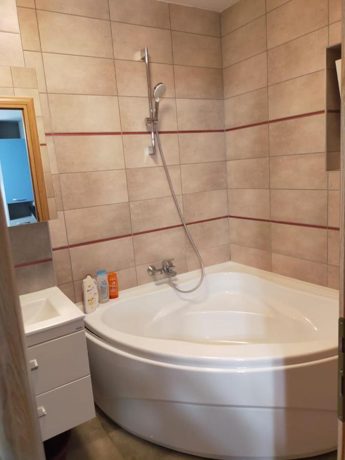 Hunyadi Luxury Dna Stanca 1 Apartment Sibiu Exterior photo